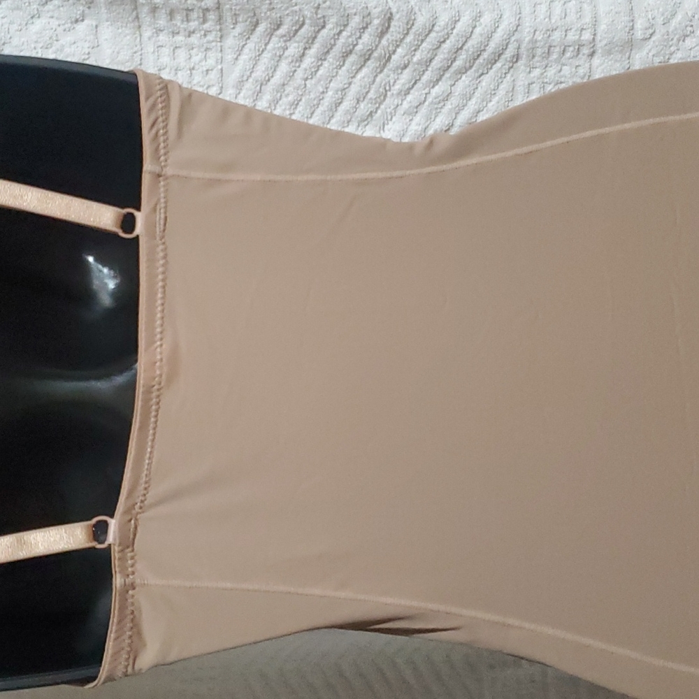 Woman sexy dress ( fit small,,not much starches) - Picture 6 of 10